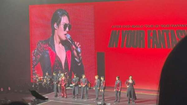 CFG Bank Arena, section: 104, row: R, seat: 7