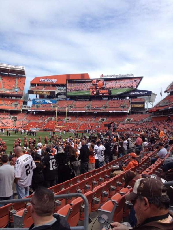 Huntington Bank Field, section: 102, row: 6, seat: 9