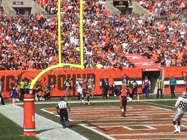 Huntington Bank Field, section: 102, row: 6, seat: 9