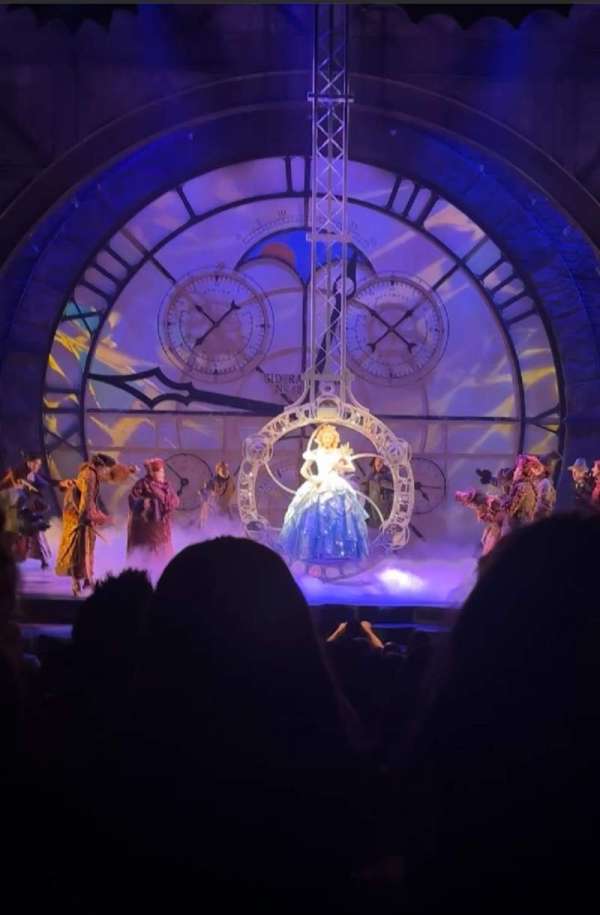 Gershwin Theatre, section: Orchestra C, row: J, seat: 106