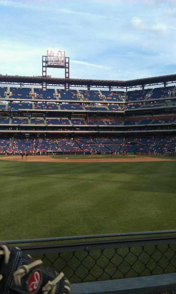 Citizens Bank Park, section: 144, row: 1, seat: 5