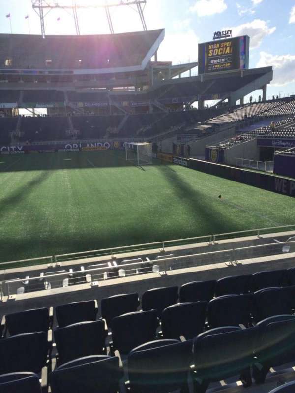 Camping World Stadium, section: 105, row: J, seat: 8