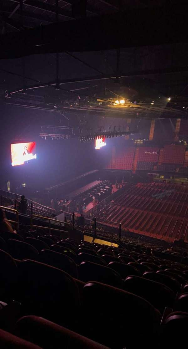 Kia Forum, section: 227, row: 14, seat: 9