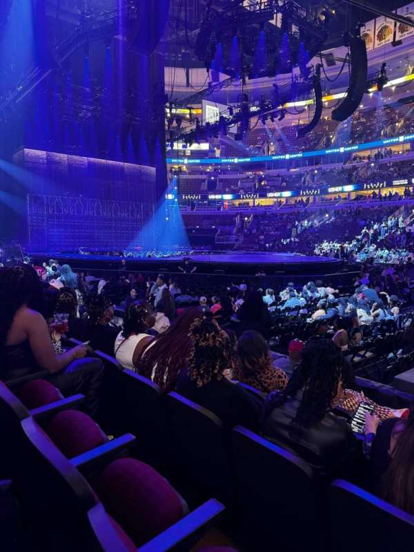 United Center, section: 111, row: 6, seat: 6