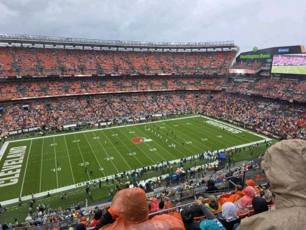Huntington Bank Field, section: 506, row: 12, seat: 9