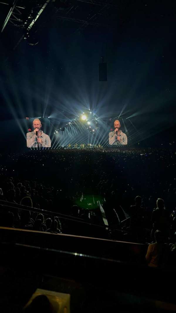 Paris La Défense Arena, section: 107, row: 23, seat: 22