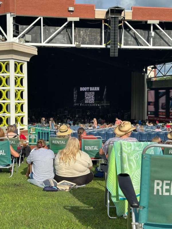 Coastal Credit Union Music Park at Walnut Creek, section: Lawn