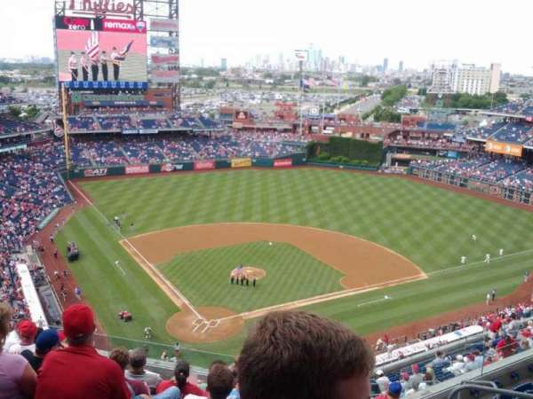Citizens Bank Park, section: 419, row: 9, seat: 8