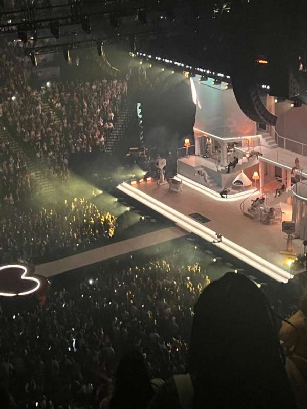 Barclays Center, section: 209, row: 7, seat: 7