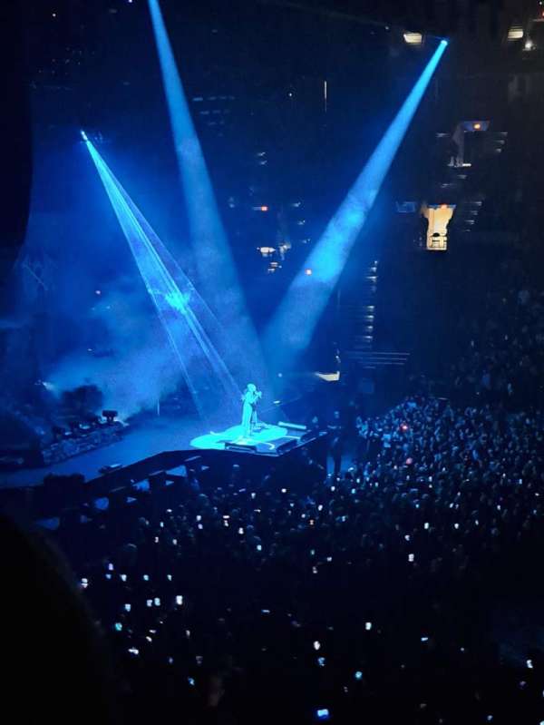 Moda Center, section: 201, row: H, seat: 11