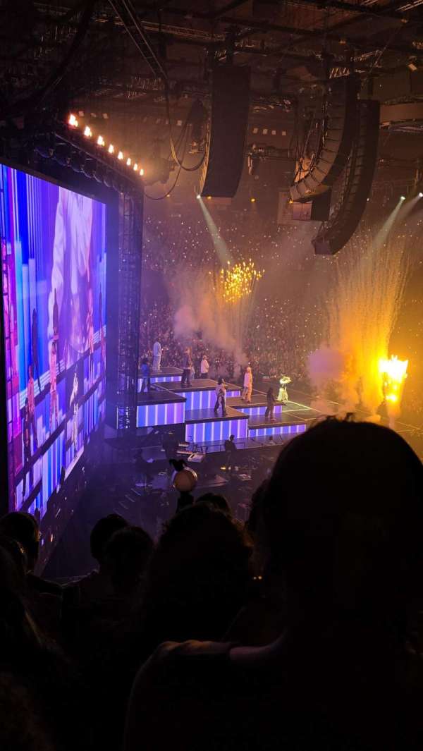 Allstate Arena, section: 204, row: E, seat: 32