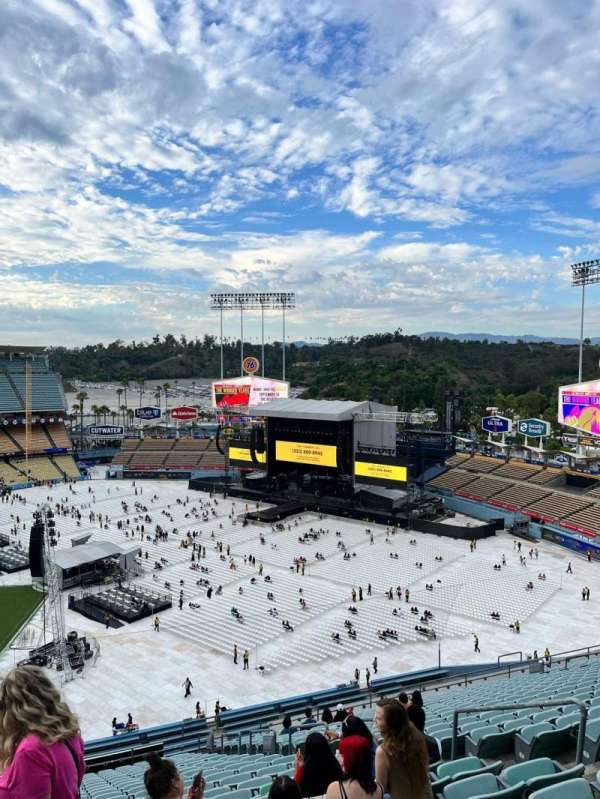 Dodger Stadium, section: 22RS, row: AA, seat: 3
