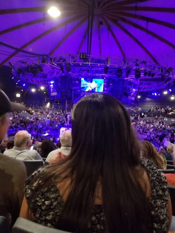 Flagstar at Westbury Music Fair, section: E, row: Q, seat: 19