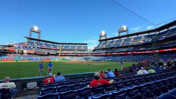 Citizens Bank Park, section: 135, row: 7, seat: 18