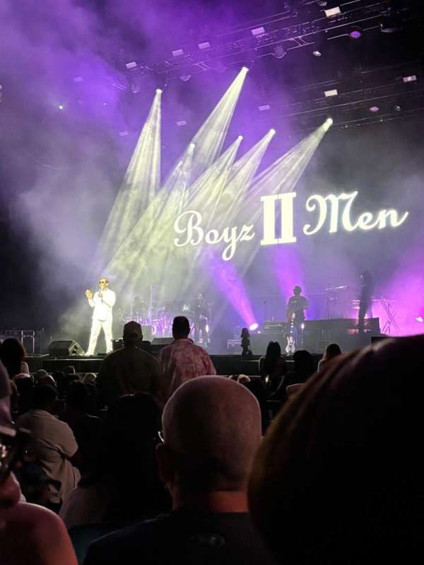 Truliant Amphitheater, section: 1, row: M, seat: 24