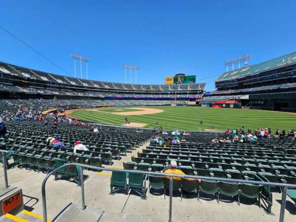 Oakland Coliseum, section: 106, row: 23, seat: 15