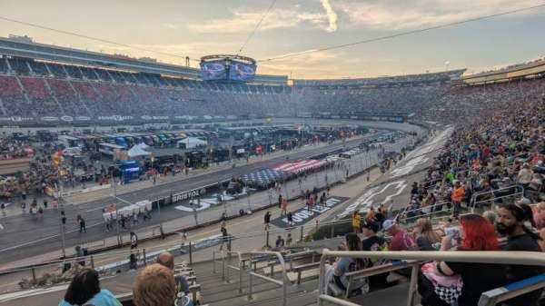 Bristol Motor Speedway, section: DW-C, row: 14, seat: 1