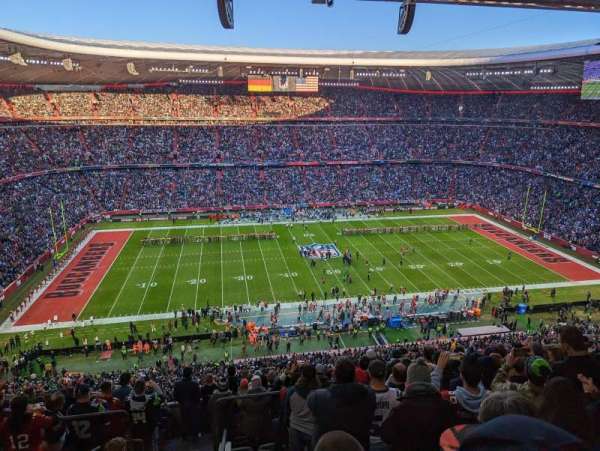 Allianz Arena, section: 302, row: 12, seat: 8