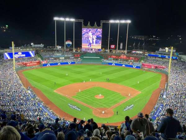 Kauffman Stadium, section: 420, row: HH, seat: 25