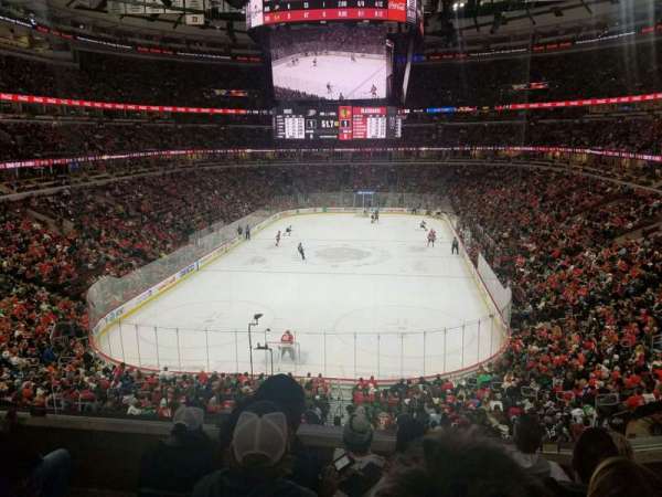 United Center, section: 208, row: 5, seat: 8