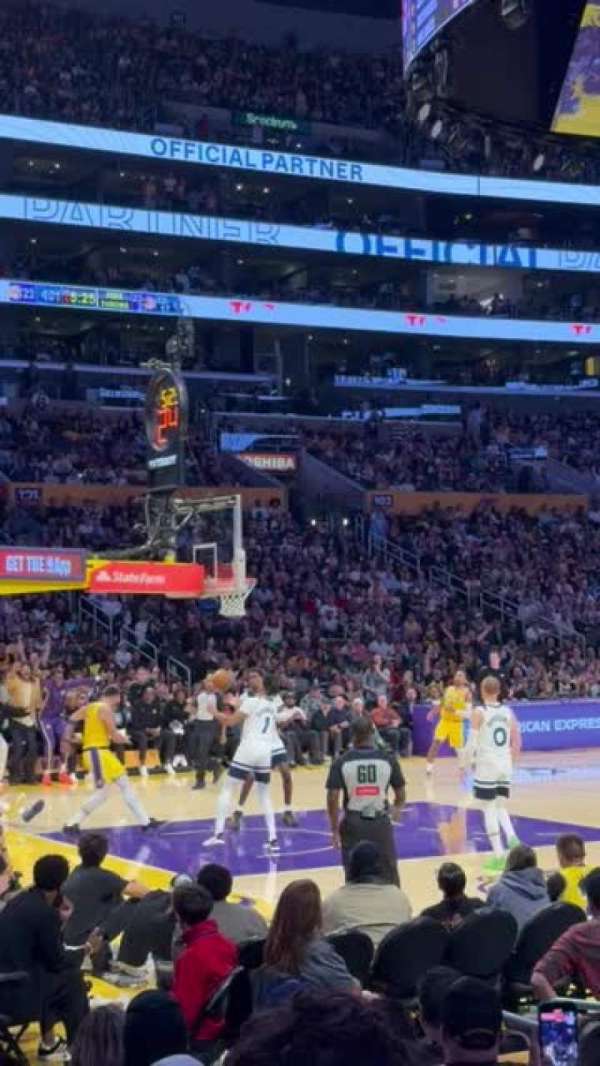 Crypto.com Arena, section: 113, row: 7, seat: 8