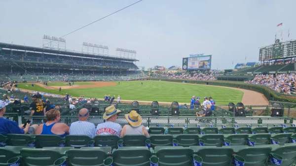 Wrigley Field, section: 232, row: 5, seat: 16