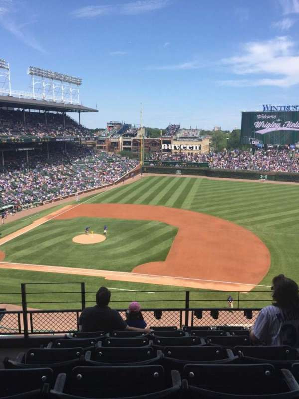 Wrigley Field, section: 326R, row: 7, seat: 1