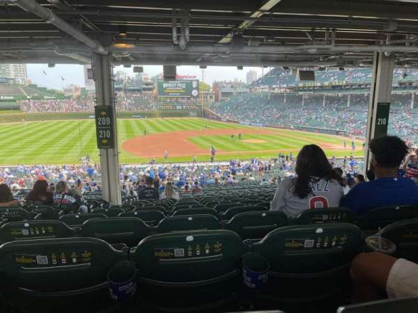 Wrigley Field, section: 210, row: 19, seat: 3