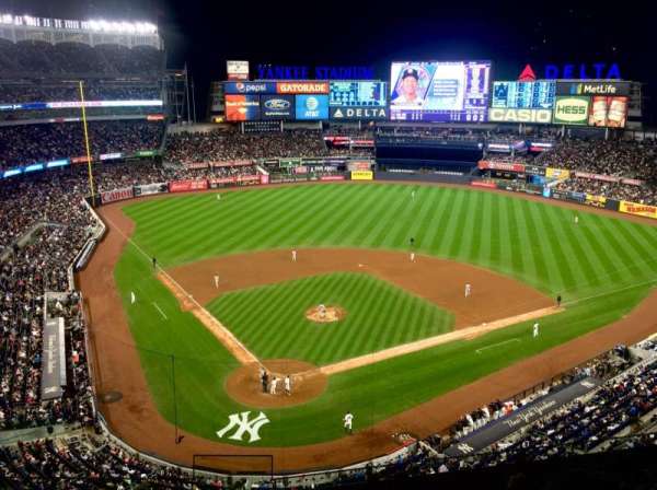 Yankee Stadium, section: 319, row: 7, seat: 10
