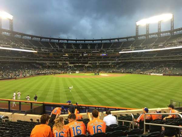 Citi Field, section: 141, row: 15, seat: 19