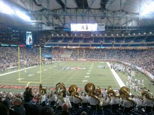 Ford Field, section: 117, row: 14, seat: 6