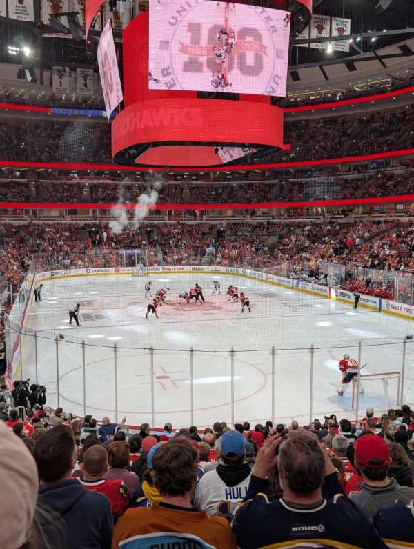 United Center, section: 107, row: 18, seat: 11