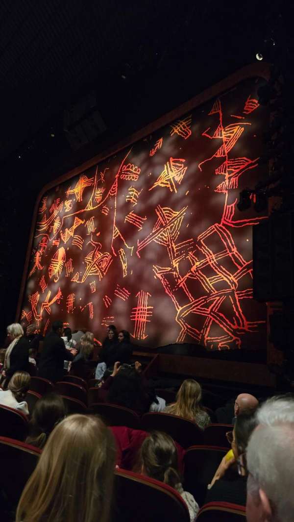 Minskoff Theatre, section: Orchestra R, row: H, seat: 14