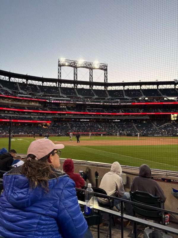 Citi Field, section: 109, row: E, seat: 14