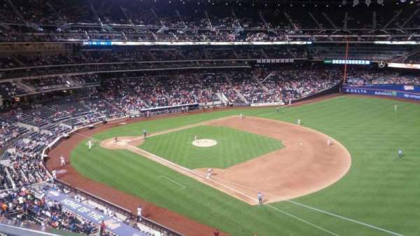 Citi Field, section: 404, row: 1, seat: 13