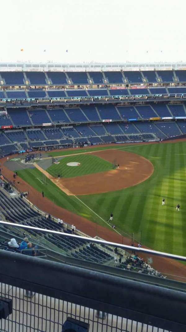 Yankee Stadium, section: 409, row: 2, seat: 9