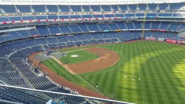 Yankee Stadium, section: 409, row: 2, seat: 11