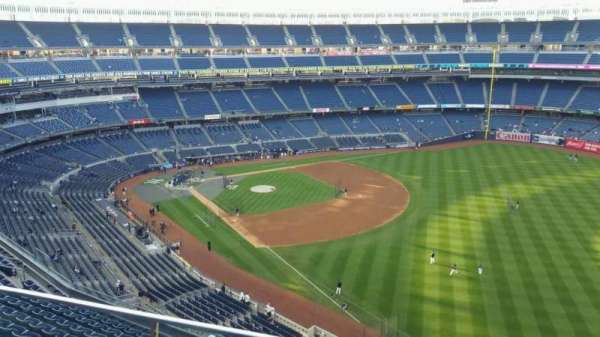 Yankee Stadium, section: 409, row: 2, seat: 13