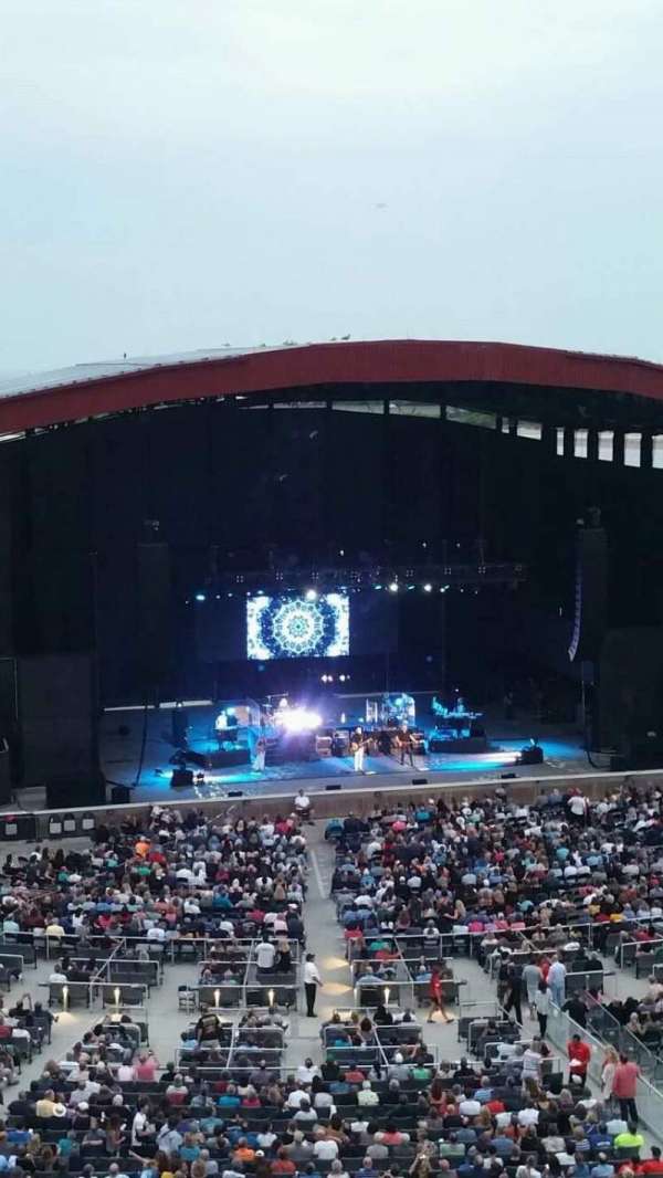 Jones Beach Theater, section: 308, row: A, seat: 2