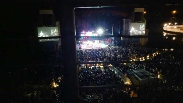 Jones Beach Theater, section: 308, row: A, seat: 3