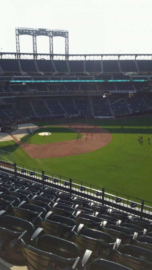 Citi Field, section: 401, row: 7, seat: 12