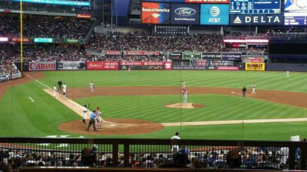 Yankee Stadium, section: 118, row: 17S, seat: 9