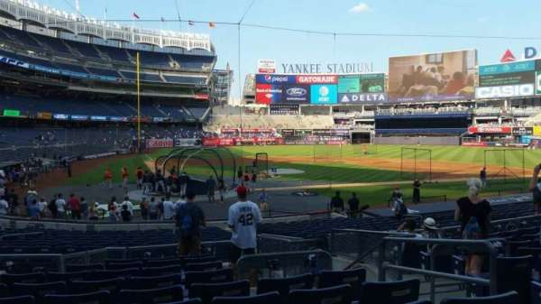 Yankee Stadium, section: 118, row: 10, seat: 4