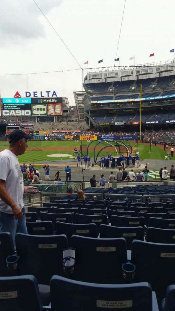 Yankee Stadium, section: 121B, row: 10, seat: 10