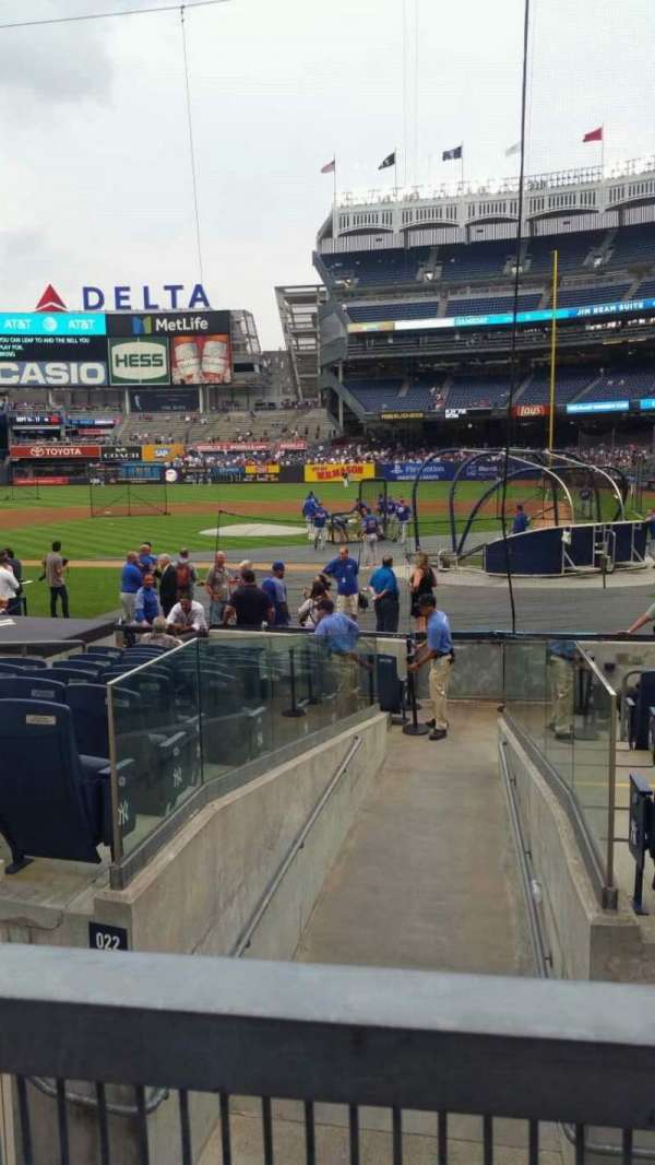 Yankee Stadium, section: 122, row: 3, seat: 2