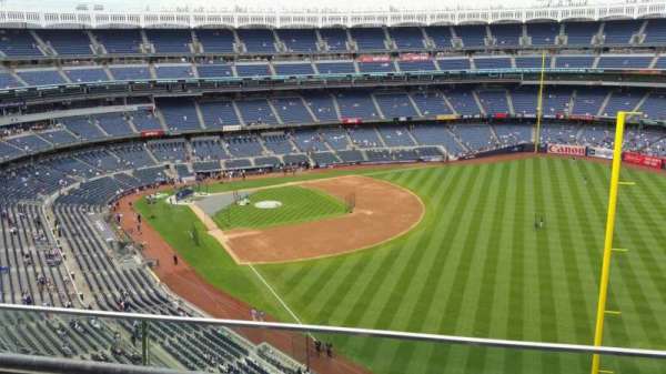 Yankee Stadium, section: 408, row: 2, seat: 10
