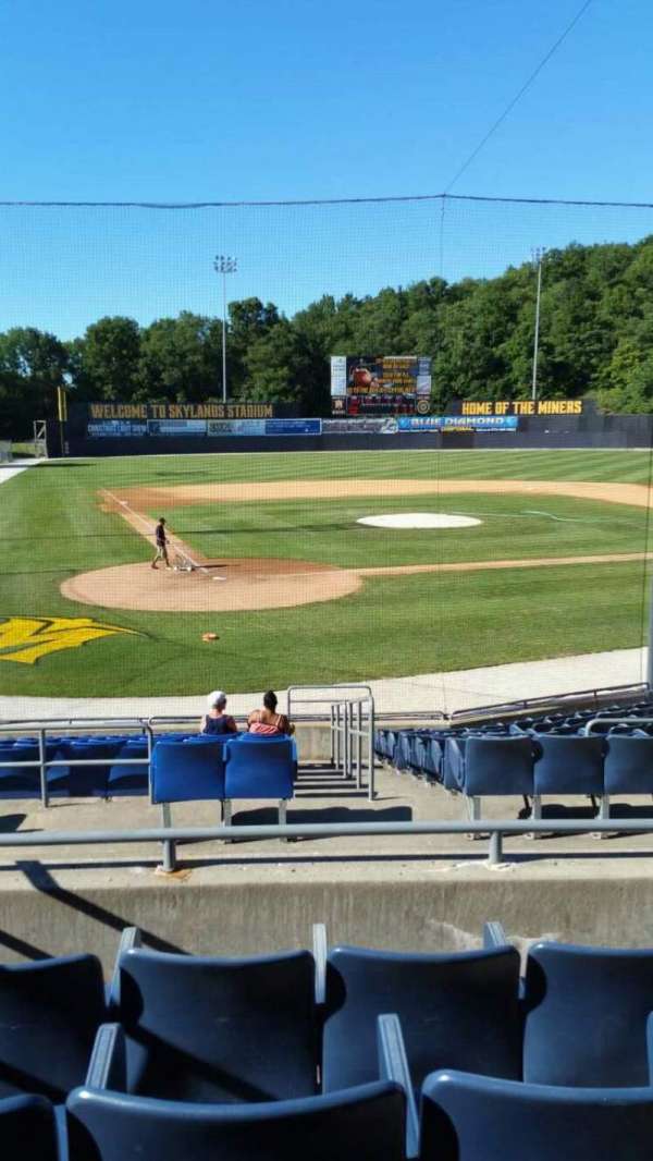 Skylands Stadium, section: DD, row: 11, seat: 9