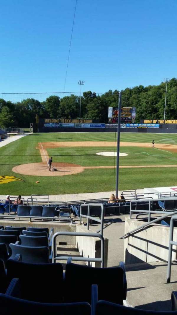 Skylands Stadium, section: DD, row: 15, seat: 2