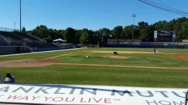 Skylands Stadium, section: F, row: 7, seat: 4