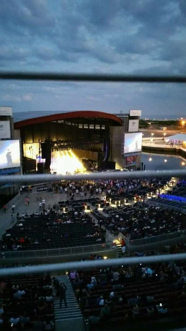 Jones Beach Theater, section: 310, row: A, seat: 8